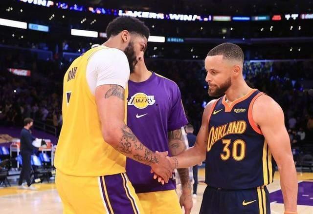 金州勇士最新爆料,揭秘球队备战新赛季的幕后故事” 第3张 金州勇士最新爆料,揭秘球队备战新赛季的幕后故事” 第3张